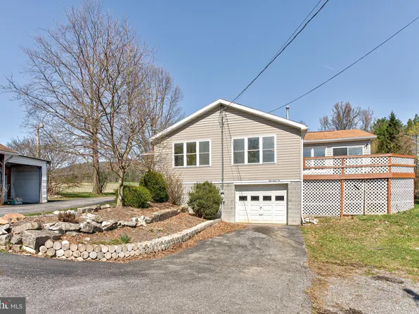 136 Sunset Dr, Millheim, PA 16854
