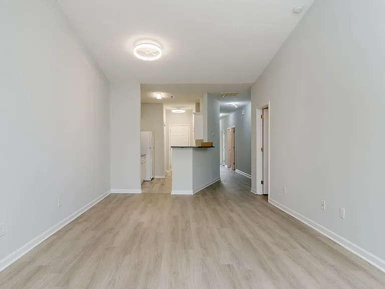 6464 Bradbury Ct — Photo 8