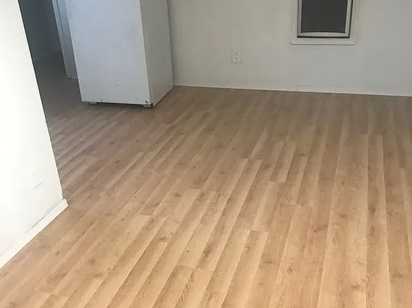 1440 Kodiak Ct, Coralville, IA 52241