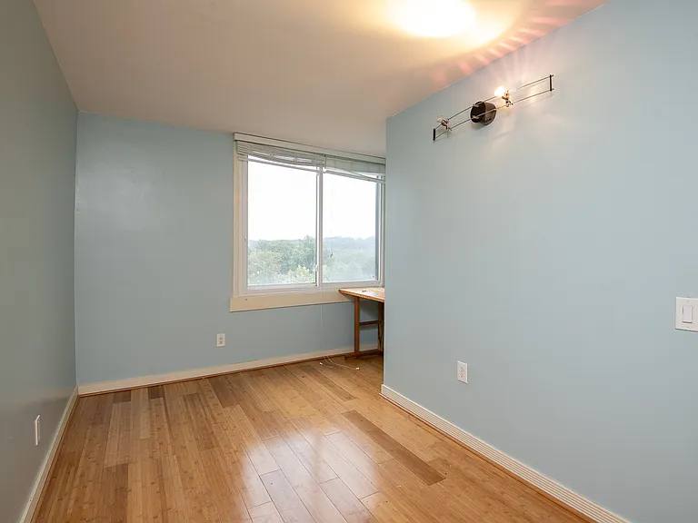 4600 Duke St #708 — Photo 6