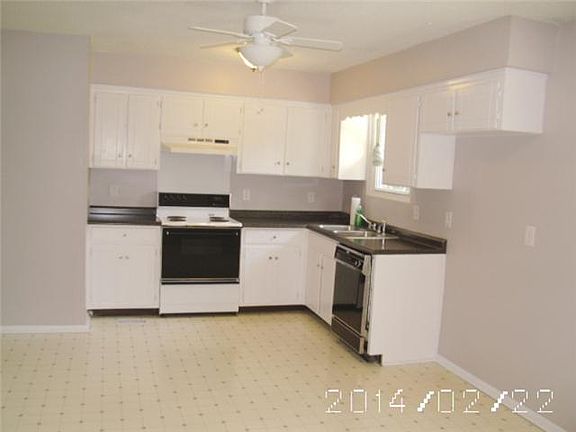 2nd image of 1306 Mockingbird Dr