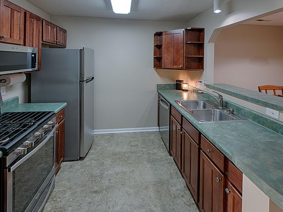 5th image of 8604 Constance Way