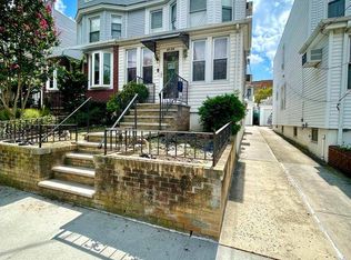 60-54 59th Dr, Maspeth, NY 11378