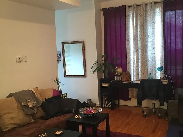 1047 W 31st Pl #1F — Photo 7