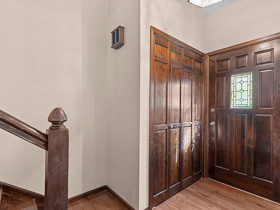 4th image of 2925 Silverwood Dr