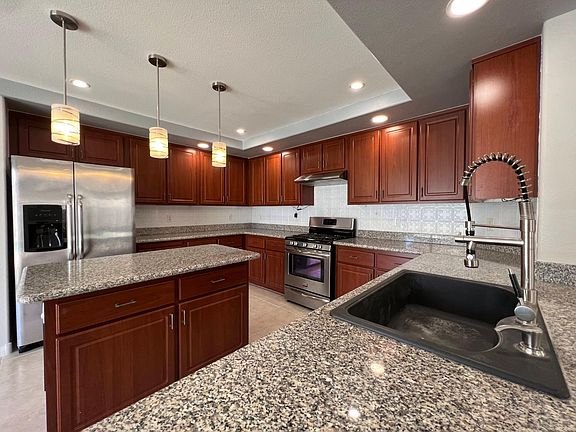2nd image of 8305 Mountain Heather Ct