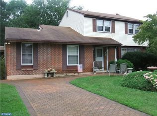 22 Rolling Rd, Stratford, NJ 08084