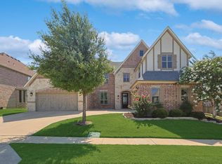 6708 Oak Knoll Rd, Argyle, TX 76226