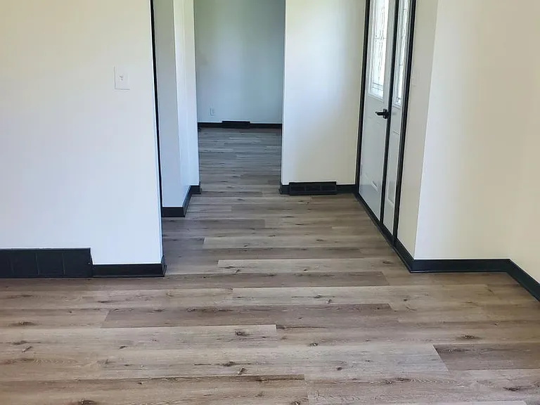 18625 Lola Dr — Photo 6