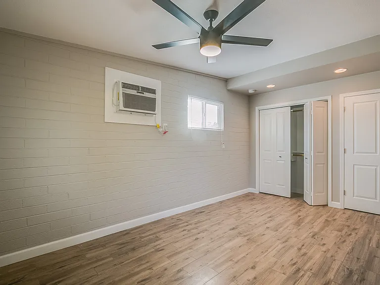 1008 S Mariana St — Photo 8