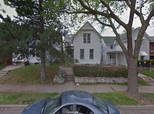 813 N 8th St, Quincy, IL 62301