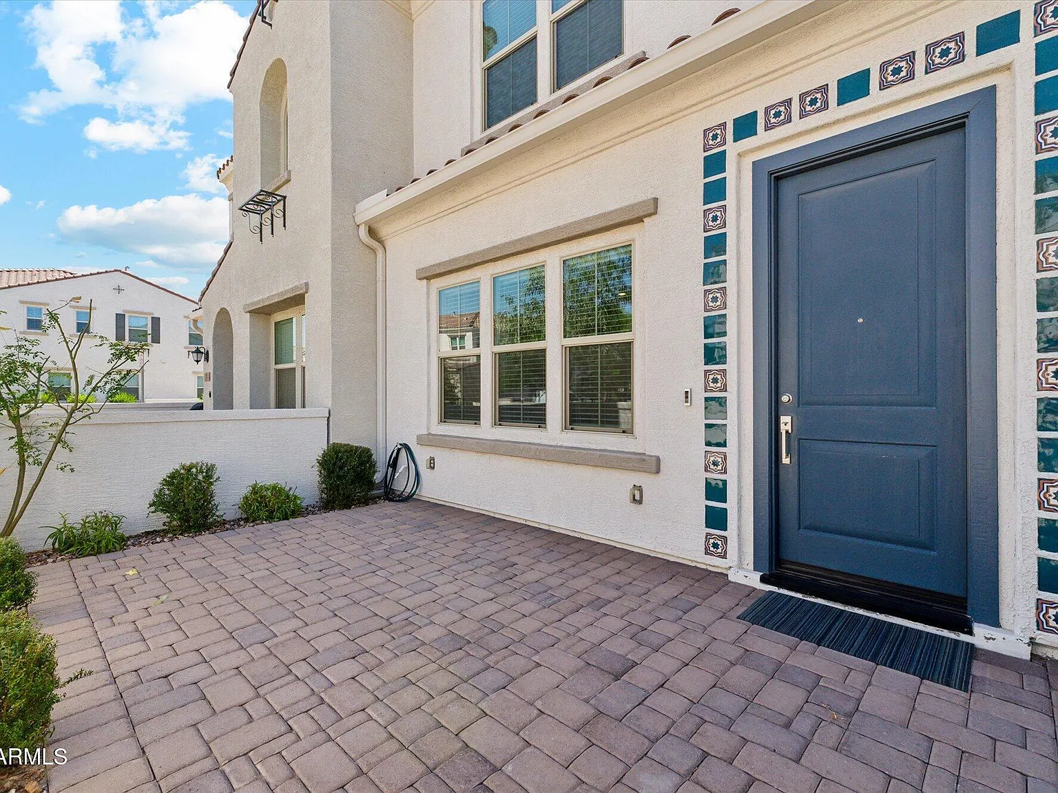 3 bed, 2.5 bath, 1456 sqft, $2,850 — Photo 2
