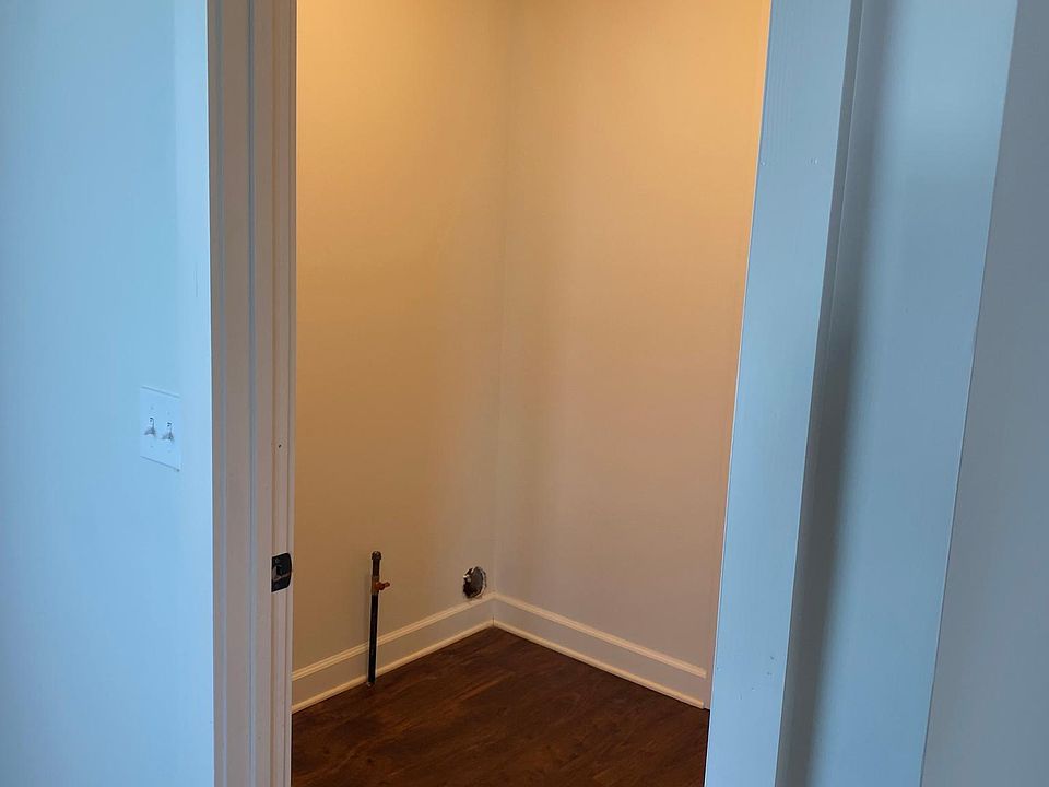 1st image of 2972 Vaughndale Dr