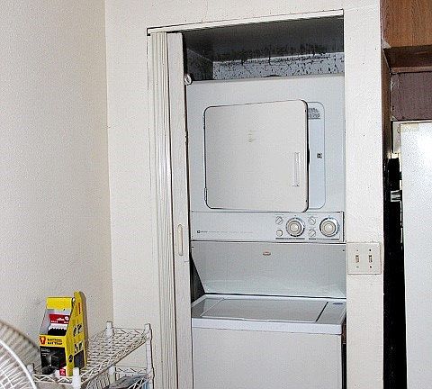 3rd image of 529 N 103rd St