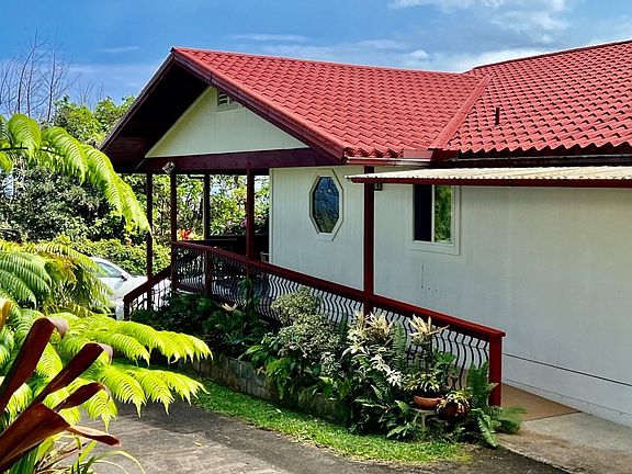 2nd image of 27-1991 Kaaukai Pl