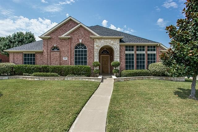 1st image of 3005 Saint Lynda Dr