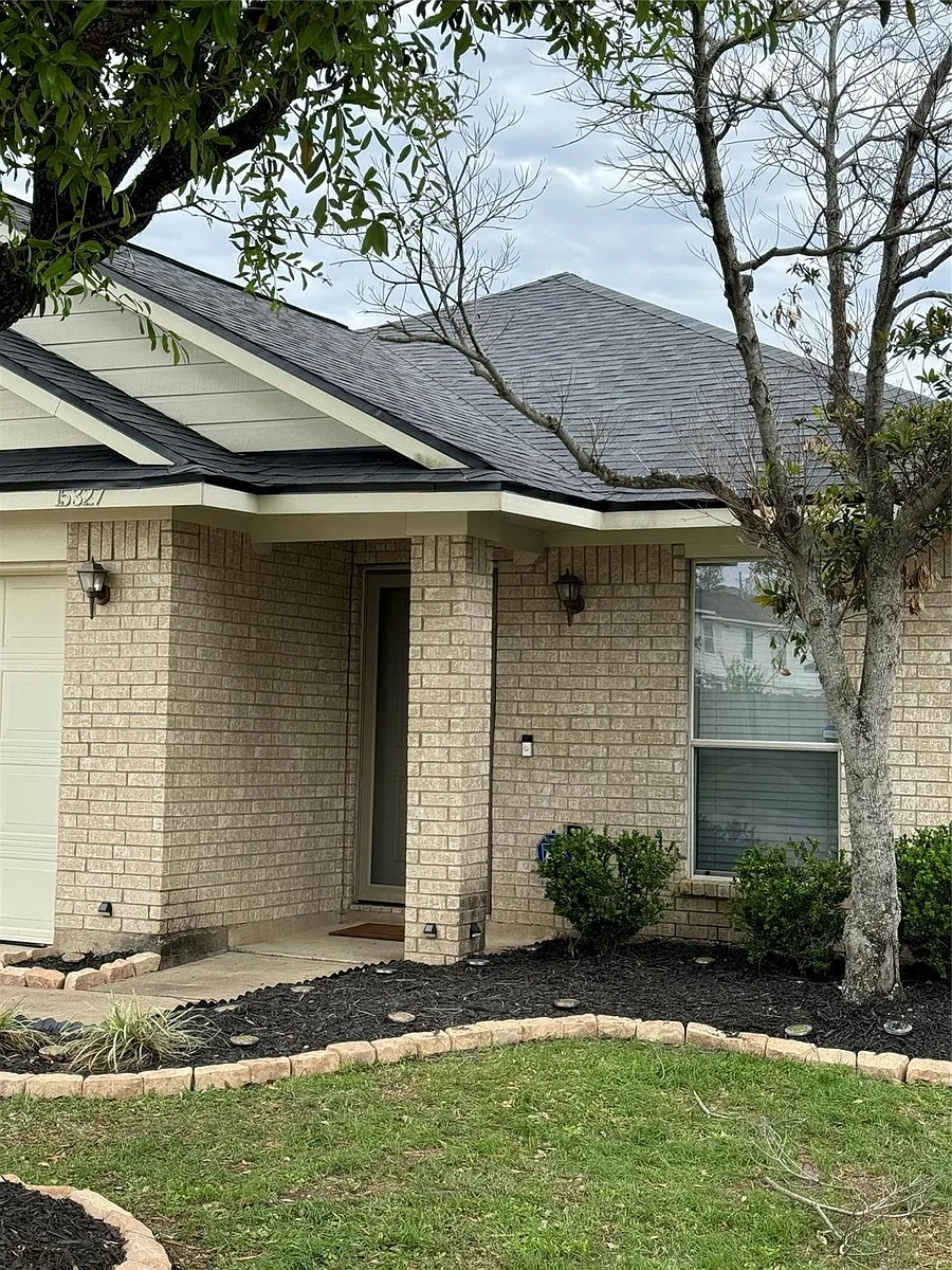 Building Photo - 15327 Summerlyn Point Ln