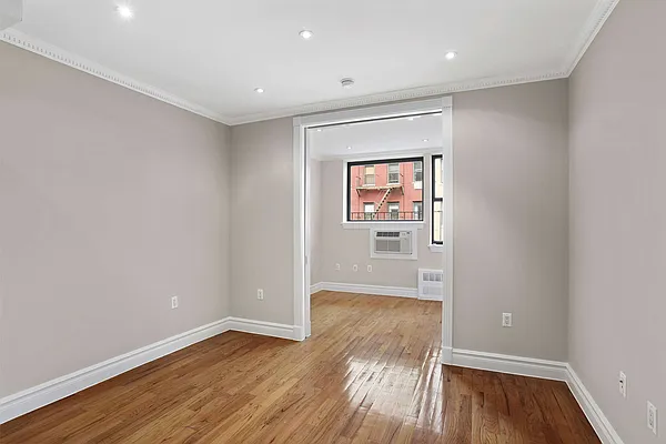Rented by Cooper & Cooper Real Estate | media 6