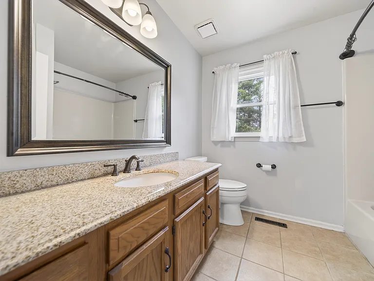 3918 Ashley Dr — Photo 13