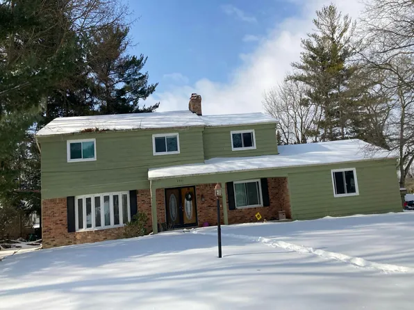 2341 E Grecourt Dr, Toledo, OH 43615