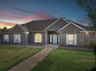 1284 County Road 306d, Henderson, TX 75654