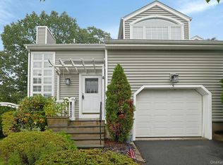 5 Pinewood Dr, White Plains, NY 10603