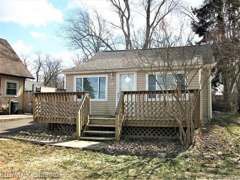 1st image of 2236 Davista Dr
