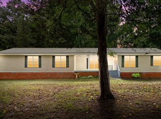 9042 Taylor Cemetery Rd, Lyles, TN 37098