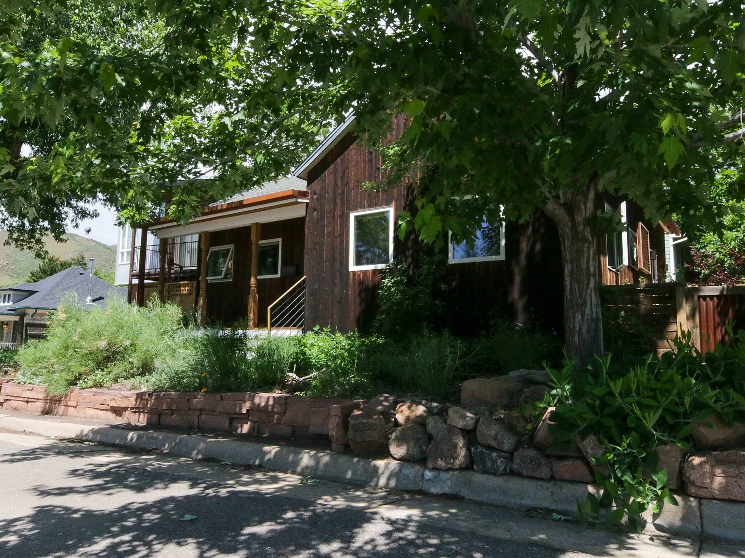 2 bed, 1074 sqft, $3,300 — Photo 1