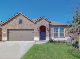 11029A Klondike Ln, Aubrey, TX 76227