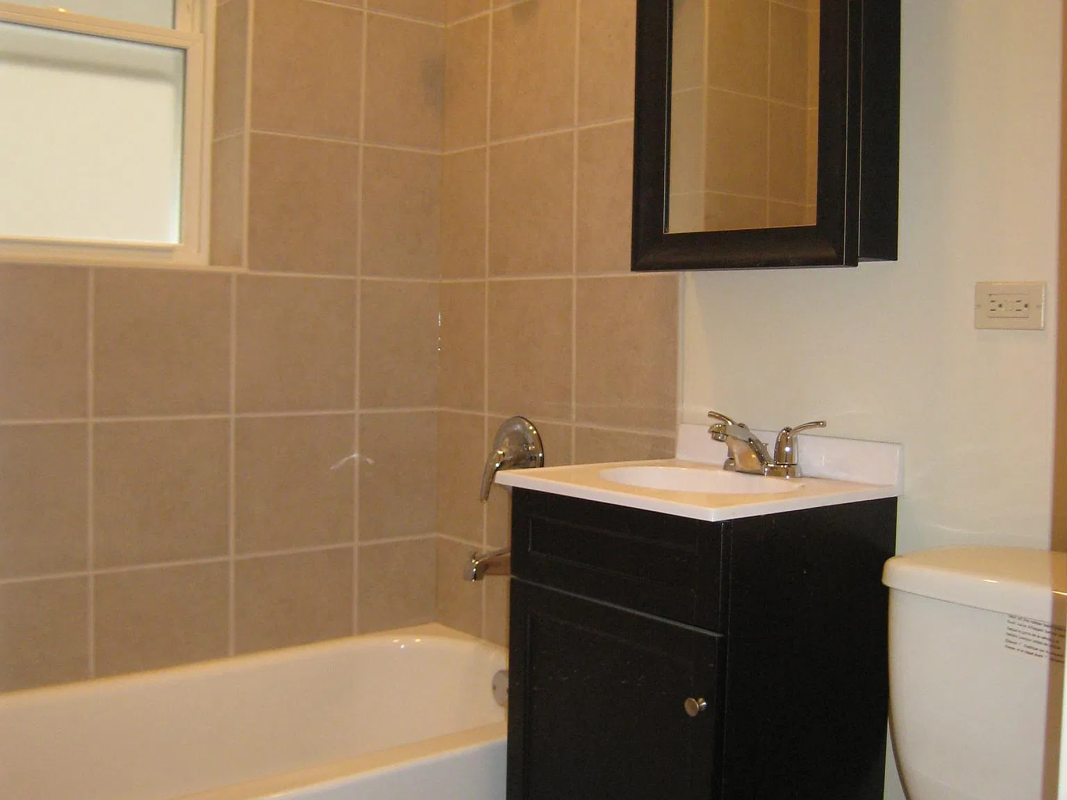 1705 N Mayfield Ave — Photo 4