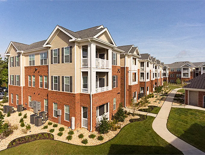 Clairmont at Perry Creek — Photo 29