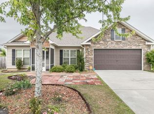 103 Savannah Ln, Bonaire, GA 31005