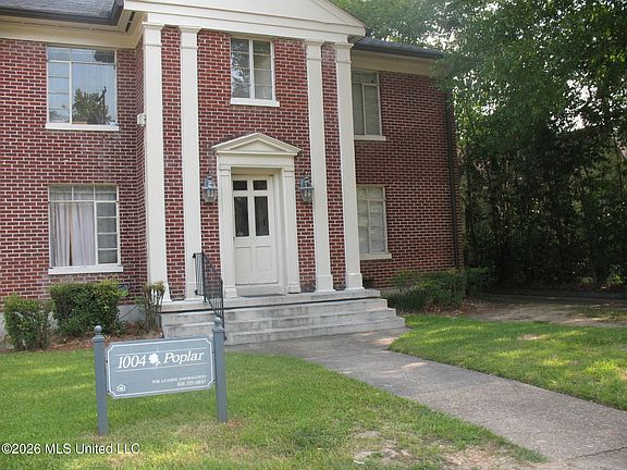 2nd image of 1004 Poplar Blvd APT 2