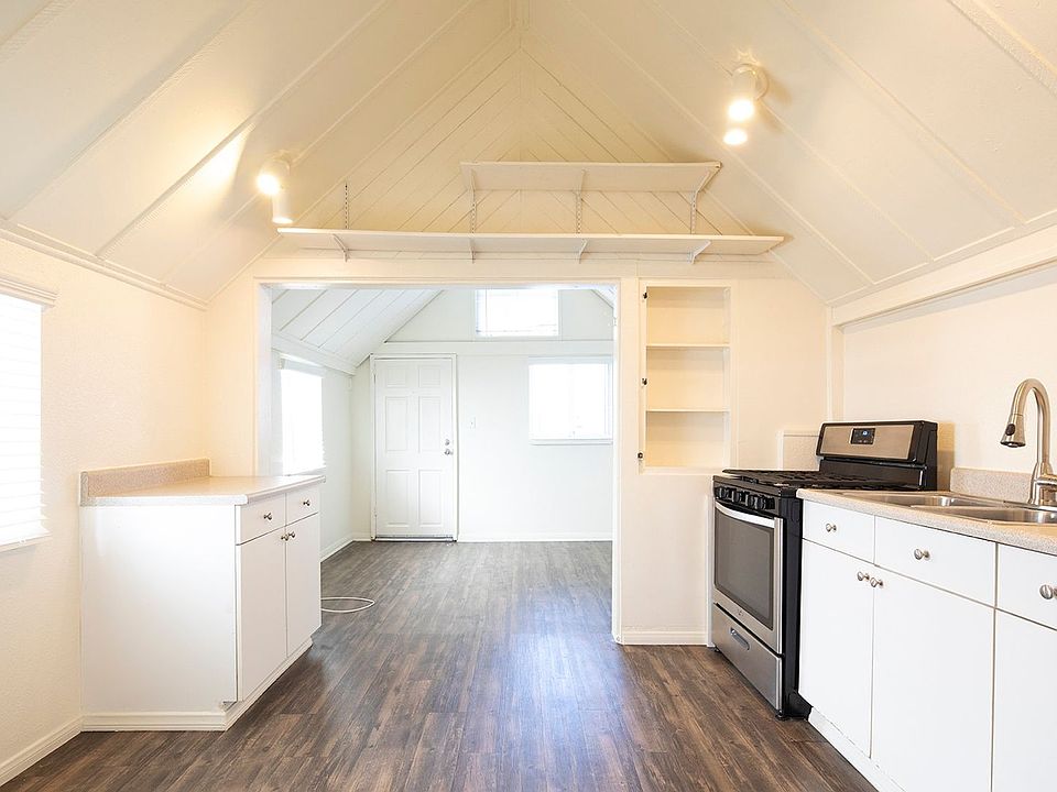 1st image of 5086 Lotus St