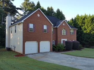 5680 Grove Place Xing, Lilburn, GA 30047