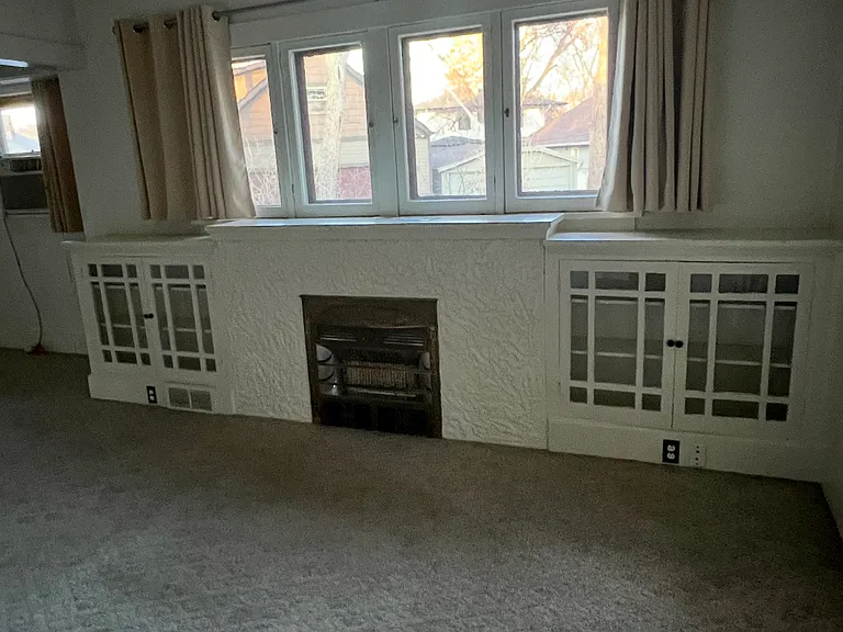 141 Avenue E — Photo 20