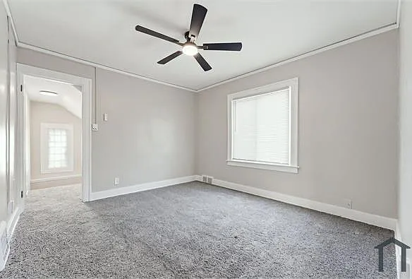 4 bed, 1700 sqft, $1,800 — Photo 3