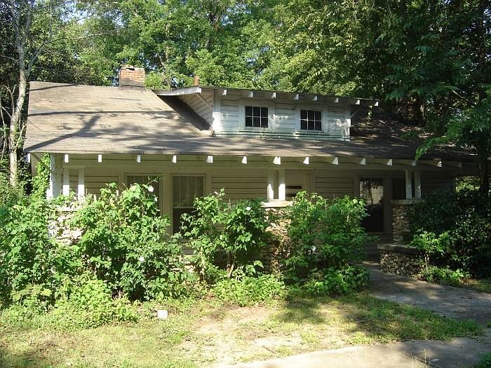 1834 Lane Drive