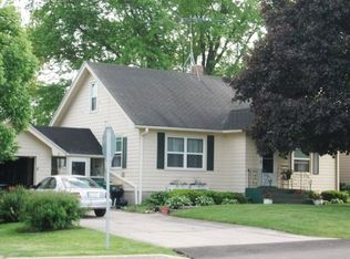 11601 Prairie Ave, Hebron, IL 60034