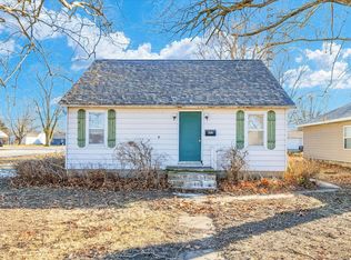 602 S Church St, Gibson City, IL