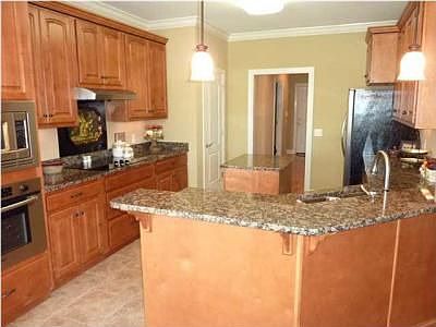 5th image of 7898 Hampton Cove Dr