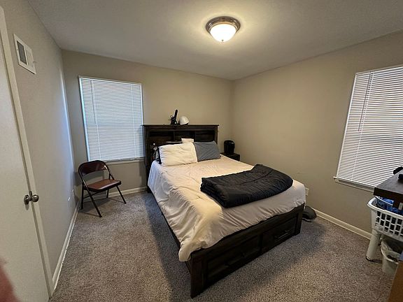 3rd image of 2915 N 54th St #2915