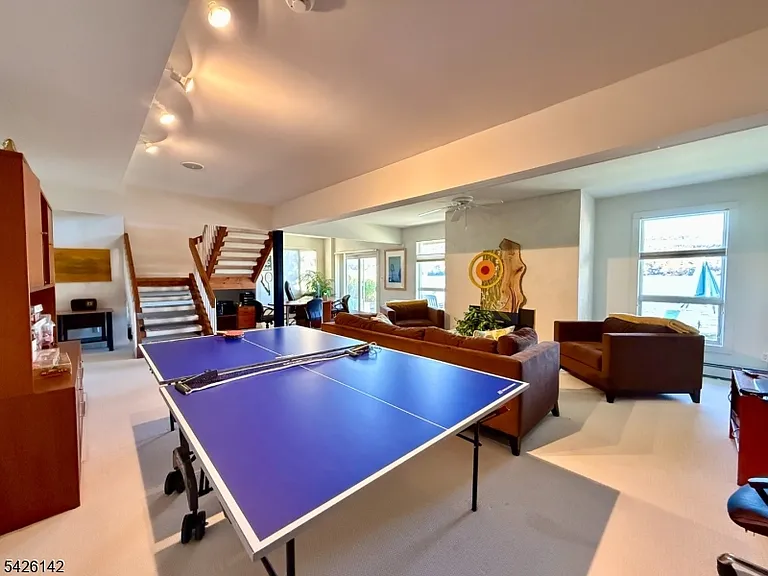 73 Forest Lake Dr — Photo 16