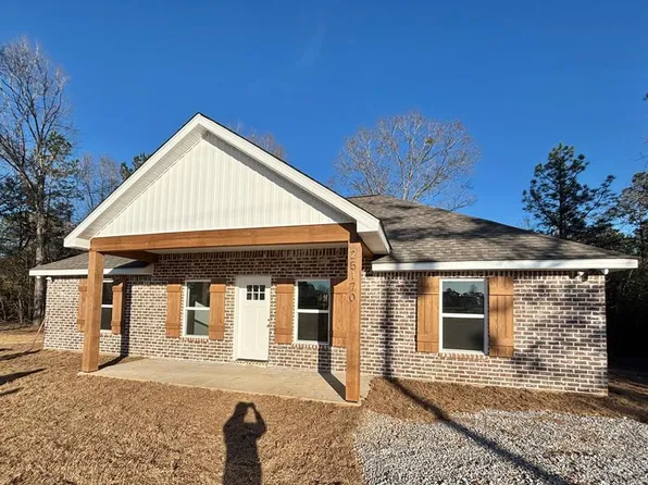 404 Monroe Breeland Rd, Poplarville, MS 39470