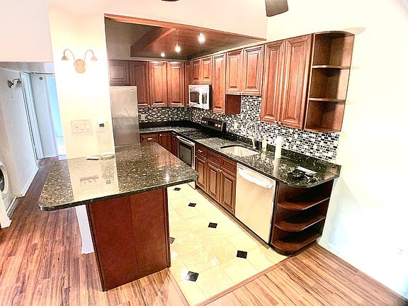 4th image of 14 Cloverwood Ct APT 303
