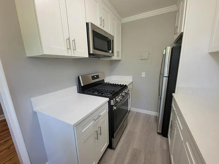 Brand New Kitchen with Stainless Appliances