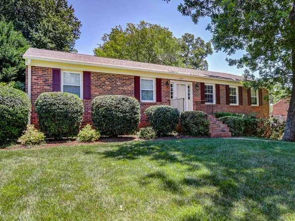 204 Hook Dr, Lynchburg, VA 24502