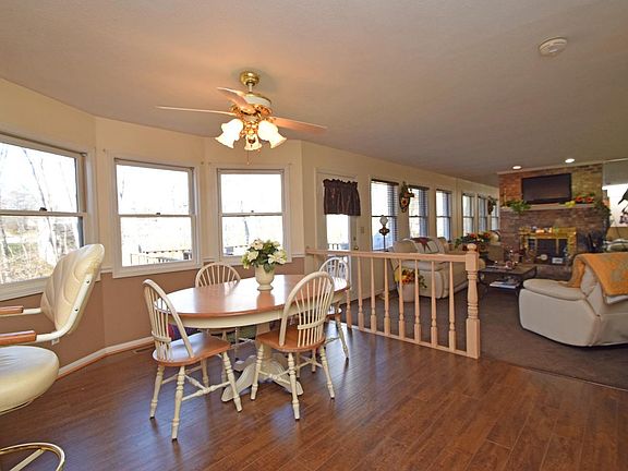 5th image of 20581 Heather Ct