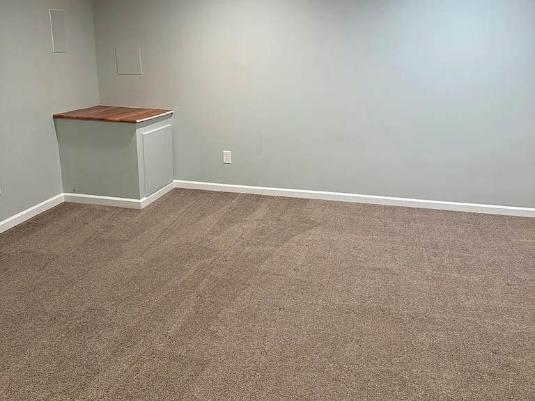 47 Nelson Dr #1 — Photo 25